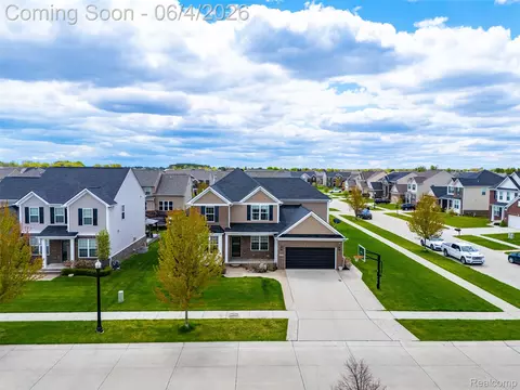 View/Area - 16308 Adelaide Dr, Macomb, MI 48044 photo 2 of 15