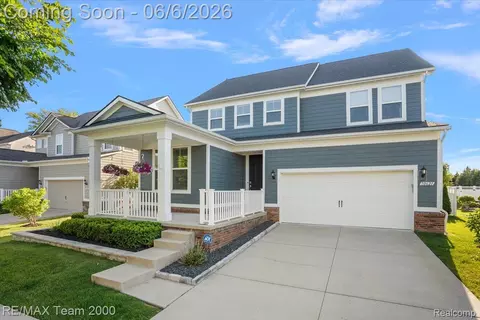 50621 Eisenhower Dr, Canton, MI 48188