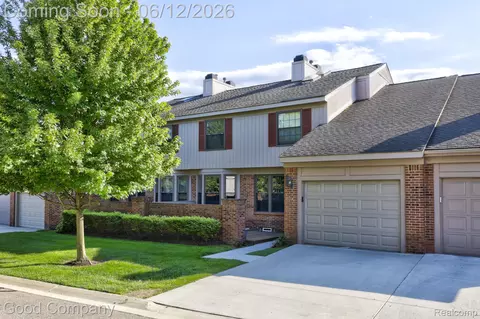 7354 Birkshire, West Bloomfield, MI 48322