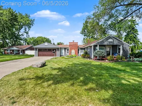 5860 Huron St, Taylor, MI 48180