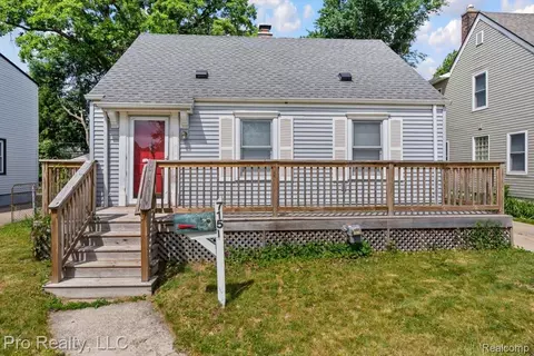 715 N Altadena Ave, Royal Oak, MI 48067