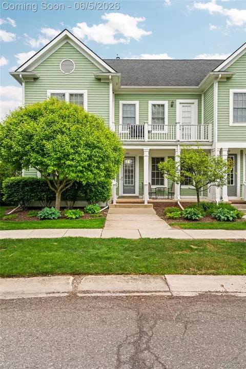423 Patriot St, Canton, MI 48188