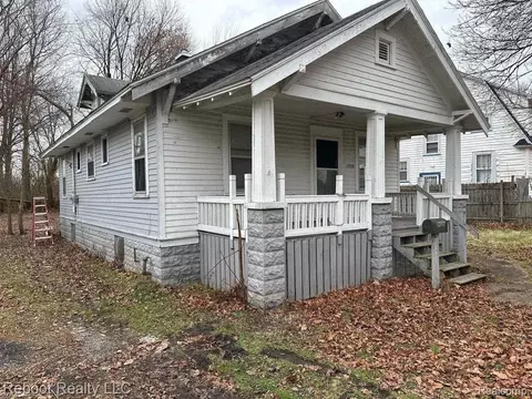 1928 Lincoln Ave, Saginaw, MI 48601
