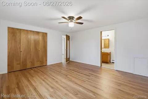 Bedroom - 8320 Hillpoint Dr, Brighton, MI 48116 photo 1 of 5