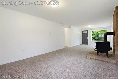 Living - 8320 Hillpoint Dr, Brighton, MI 48116 photo 8 of 8