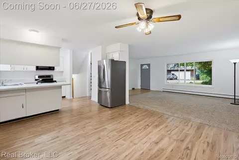 Living - 8320 Hillpoint Dr, Brighton, MI 48116 photo 6 of 8