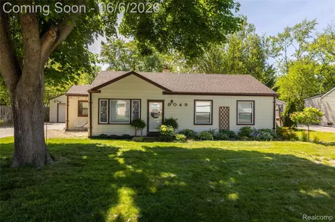 9049 Marlowe Ave, Plymouth, MI 48170