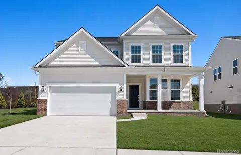 623 Gretchen Ln, Saline, MI 48176