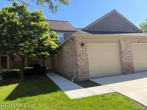 3865 Hunters Way Ct, Canton, MI 48188