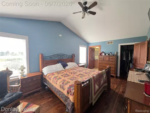 Bedroom - 5121 Cotter Rd, Marlette, MI 48453 photo 3 of 5