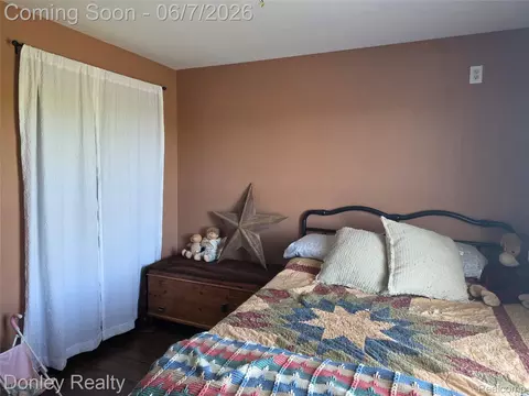 Bedroom - 5121 Cotter Rd, Marlette, MI 48453 photo 5 of 5