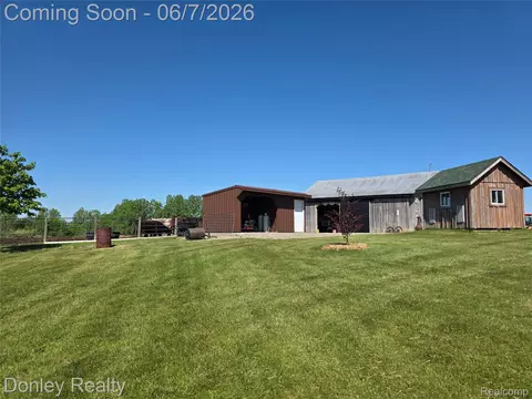 Exterior - 5121 Cotter Rd, Marlette, MI 48453 photo 6 of 6