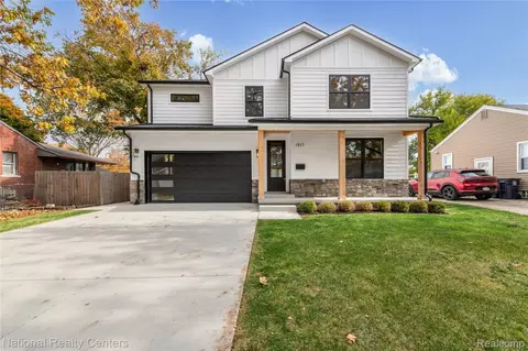 1517 Mclean Ave, Royal Oak, MI 48067