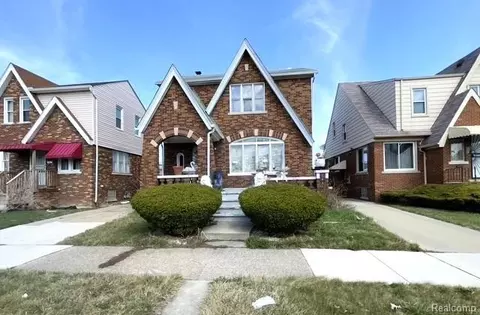 14777 Fairmount Dr, Detroit, MI 48205