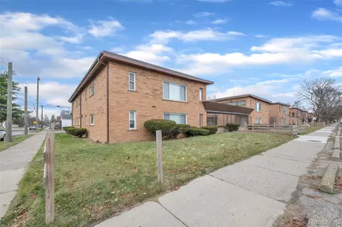 16721 Greenfield Rd, Detroit, MI 48235