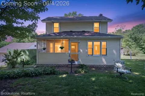 9455 Andersonville Rd, Springfield, MI 48346