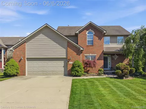 23537 Crescent Ridge Dr, Huron, MI 48164