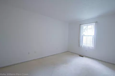 17501 Clarann St, Melvindale, MI 48122 photo 12