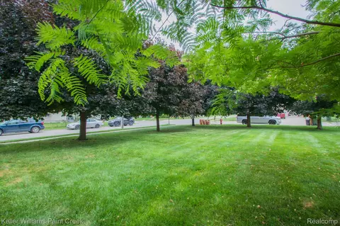 17501 Clarann St, Melvindale, MI 48122 photo 39