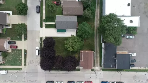 17501 Clarann St, Melvindale, MI 48122 photo 44