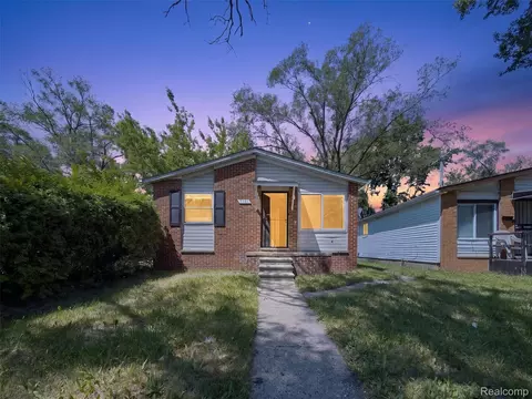 7161 Varjo St, Detroit, MI 48234