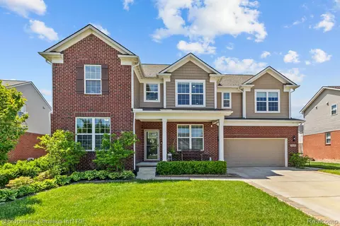 25885 Tennyson Ct, Novi, MI 48374