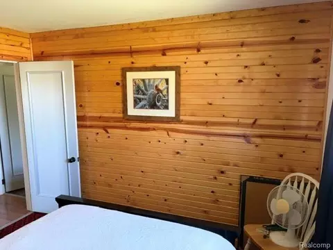 Bedroom - 4815 Loree Rd, Deckerville, MI 48427 photo 6 of 8