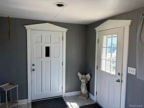 Entry Way - 4815 Loree Rd, Deckerville, MI 48427 photo 1 of 1