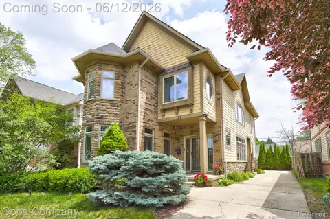 721 S Kenwood Ave, Royal Oak, MI 48067