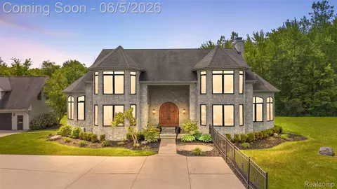Other - 62502 Wayfaring Rd, Ray, MI 48096 photo 2 of 32