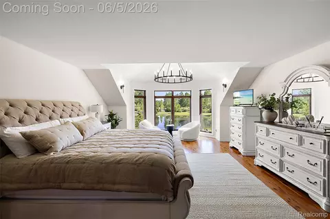 Bedroom - 62502 Wayfaring Rd, Ray, MI 48096 photo 6 of 14