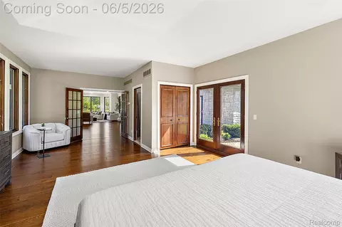 Bedroom - 62502 Wayfaring Rd, Ray, MI 48096 photo 3 of 14