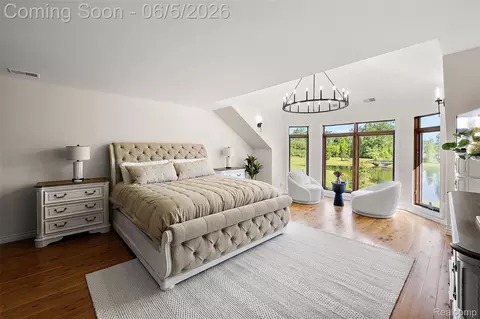 Bedroom - 62502 Wayfaring Rd, Ray, MI 48096 photo 5 of 14