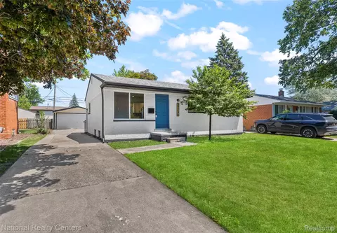27736 Osmun St, Madison Heights, MI 48071