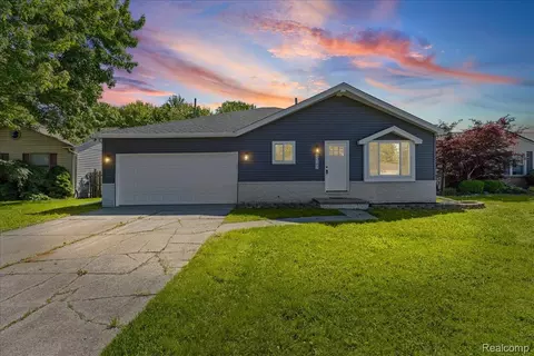 50192 Salisbury, Chesterfield, MI 48047
