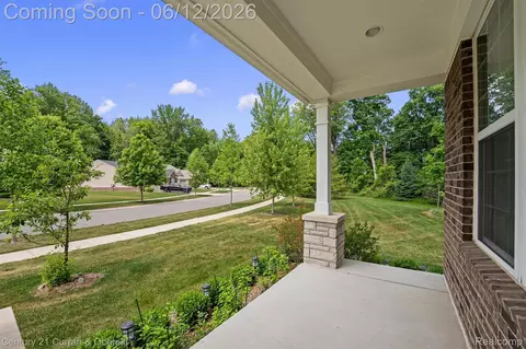 Exterior - 49559 Mapleton Rd, Canton, MI 48188 photo 2 of 2