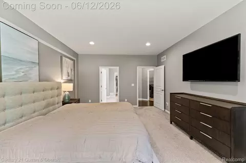 Bedroom - 49559 Mapleton Rd, Canton, MI 48188 photo 6 of 10
