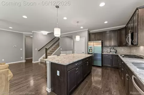 Kitchen - 49559 Mapleton Rd, Canton, MI 48188 photo 3 of 3