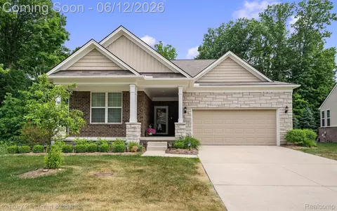 49559 Mapleton Rd, Canton, MI 48188