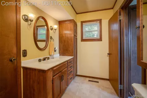 Bath - 607 E King St, Corunna, MI 48817 photo 1 of 4