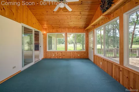 Exterior - 607 E King St, Corunna, MI 48817 photo 5 of 10