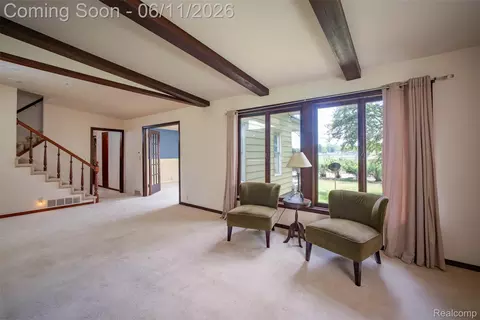 Living - 607 E King St, Corunna, MI 48817 photo 5 of 6