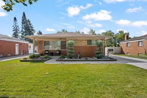 26331 Hass St, Dearborn Heights, MI 48127
