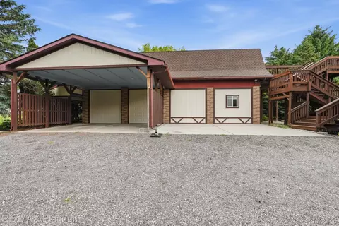 4328 N Gale Rd, Richfield, MI 48423