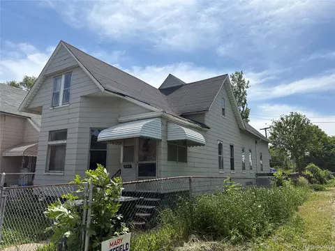 3518 E Palmer St, Detroit, MI 48211