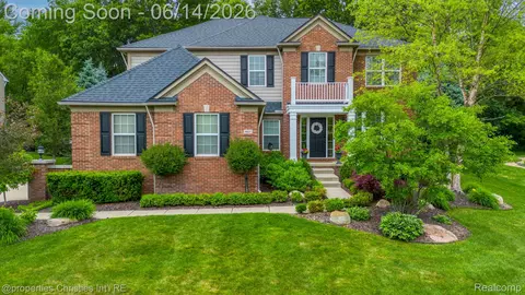 4420 Middlesboro Rd, Village Of Clarkston, MI 48348