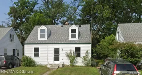 4334 2nd St, Wayne, MI 48184