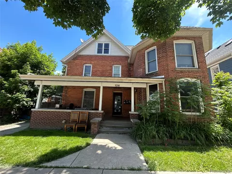 126 College Pl, Ypsilanti, MI 48197