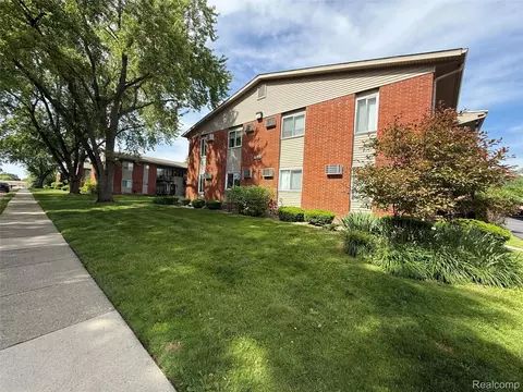 4109 Benjamin Ave #2, Royal Oak, MI 48073