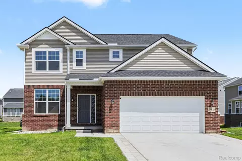 58648 Losino Dr, Lyon, MI 48178